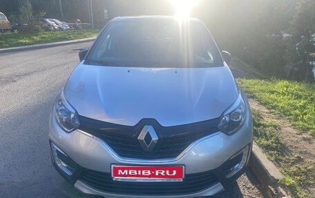 Renault Kaptur I рестайлинг, 2019 год, 1 650 000 рублей, 1 фотография