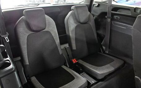 Citroen C4 Picasso II рестайлинг, 2016 год, 1 249 000 рублей, 13 фотография