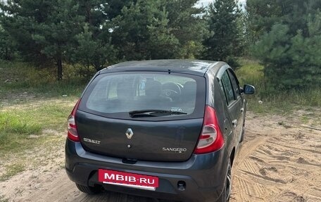 Renault Sandero I, 2010 год, 430 000 рублей, 2 фотография