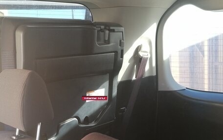 Toyota Noah III, 2016 год, 2 000 000 рублей, 15 фотография