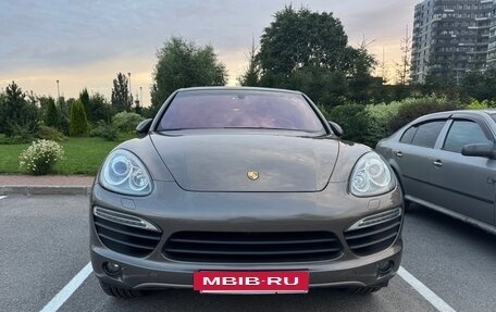 Porsche Cayenne III, 2011 год, 2 700 000 рублей, 2 фотография