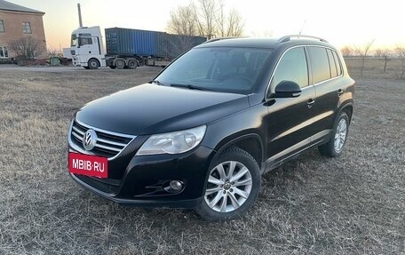 Volkswagen Tiguan I, 2008 год, 949 000 рублей, 2 фотография