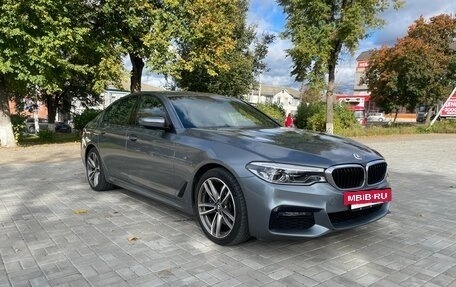 BMW 5 серия, 2018 год, 4 800 000 рублей, 3 фотография