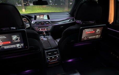 BMW 7 серия, 2017 год, 2 999 000 рублей, 22 фотография