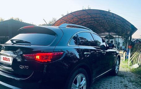 Infiniti QX70, 2014 год, 1 650 000 рублей, 7 фотография
