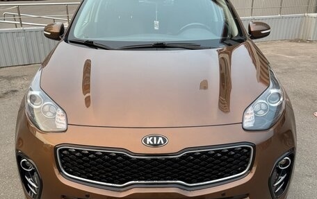 KIA Sportage IV рестайлинг, 2017 год, 1 750 000 рублей, 2 фотография