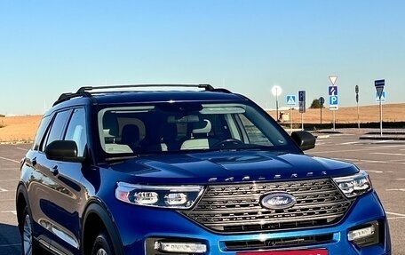 Ford Explorer VI, 2021 год, 2 850 000 рублей, 3 фотография