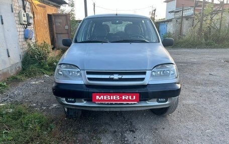 Chevrolet Niva I рестайлинг, 2004 год, 270 000 рублей, 4 фотография