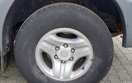 Toyota Land Cruiser Prado 90 рестайлинг, 1999 год, 1 200 000 рублей, 22 фотография