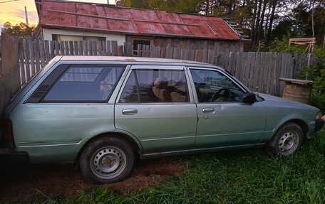 Toyota Carina, 1992 год, 140 000 рублей, 3 фотография