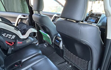 Toyota Land Cruiser Prado 150 рестайлинг 2, 2017 год, 4 520 000 рублей, 13 фотография