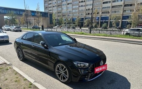 Mercedes-Benz E-Класс, 2019 год, 2 900 000 рублей, 6 фотография