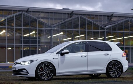 Volkswagen Golf VIII, 2021 год, 2 450 000 рублей, 6 фотография