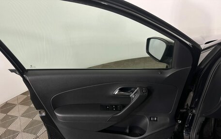 Volkswagen Polo VI (EU Market), 2015 год, 950 000 рублей, 8 фотография