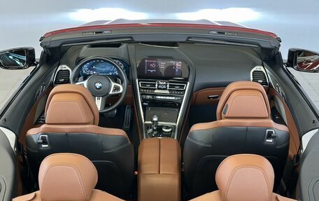 BMW 8 серия, 2022 год, 14 500 000 рублей, 11 фотография