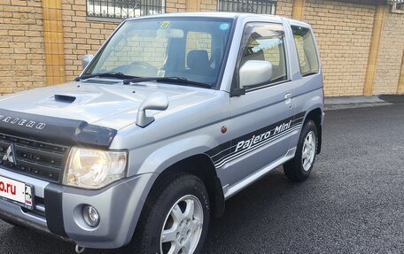Mitsubishi Pajero Mini II, 2012 год, 670 000 рублей, 2 фотография