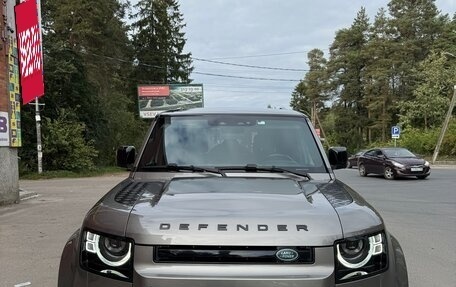 Land Rover Defender II, 2021 год, 8 250 000 рублей, 2 фотография