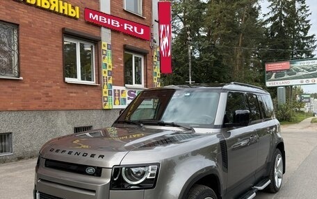 Land Rover Defender II, 2021 год, 8 250 000 рублей, 1 фотография