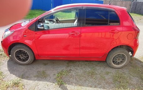 Toyota Vitz, 2006 год, 390 000 рублей, 2 фотография