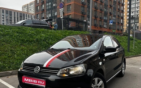 Volkswagen Polo VI (EU Market), 2011 год, 670 000 рублей, 1 фотография