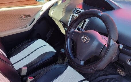 Toyota Vitz, 2006 год, 390 000 рублей, 11 фотография