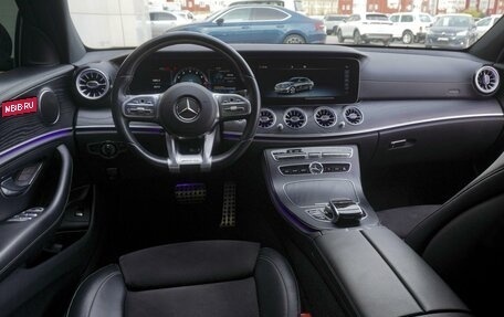 Mercedes-Benz E-Класс, 2018 год, 3 829 000 рублей, 6 фотография