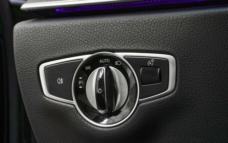 Mercedes-Benz E-Класс, 2018 год, 3 829 000 рублей, 17 фотография