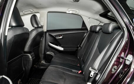 Toyota Prius, 2012 год, 1 270 000 рублей, 7 фотография