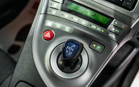 Toyota Prius, 2012 год, 1 270 000 рублей, 13 фотография