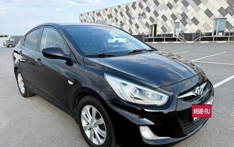 Hyundai Solaris II рестайлинг, 2014 год, 938 000 рублей, 15 фотография
