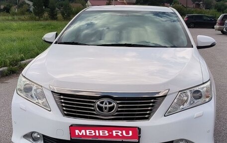 Toyota Camry, 2013 год, 1 670 000 рублей, 1 фотография