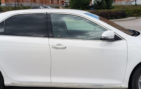 Toyota Camry, 2013 год, 1 670 000 рублей, 4 фотография