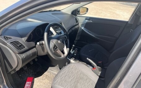 Hyundai Solaris II рестайлинг, 2014 год, 730 000 рублей, 8 фотография