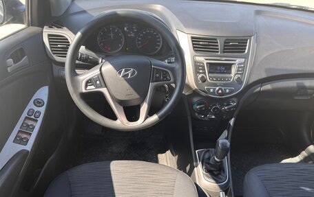 Hyundai Solaris II рестайлинг, 2014 год, 730 000 рублей, 17 фотография