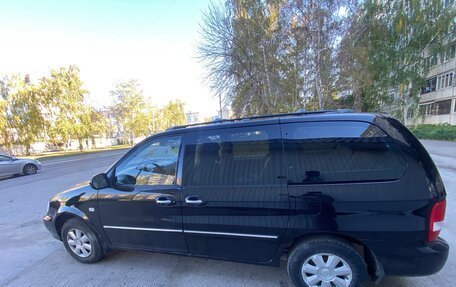 KIA Carnival III, 2005 год, 800 000 рублей, 16 фотография