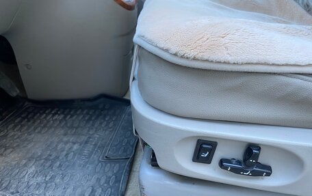 KIA Carnival III, 2005 год, 800 000 рублей, 9 фотография