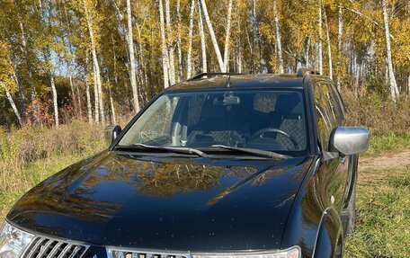 Mitsubishi Pajero Sport II рестайлинг, 2010 год, 2 650 000 рублей, 2 фотография