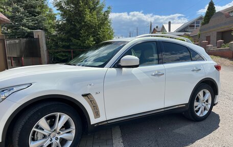 Infiniti QX70, 2014 год, 2 450 000 рублей, 2 фотография