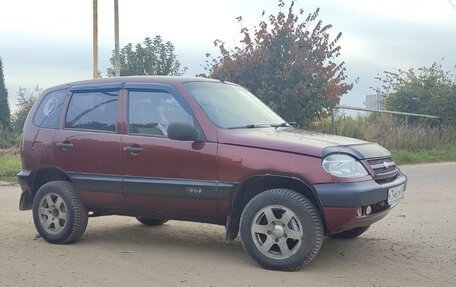 Chevrolet Niva I рестайлинг, 2004 год, 229 000 рублей, 3 фотография