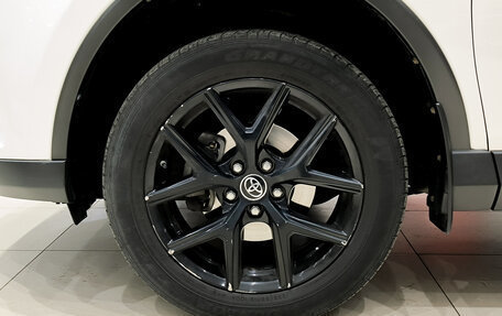 Toyota RAV4, 2019 год, 2 990 000 рублей, 22 фотография
