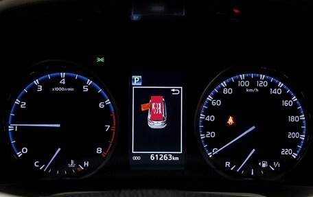 Toyota RAV4, 2019 год, 2 990 000 рублей, 16 фотография