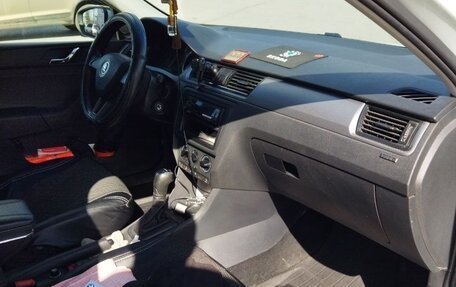 Skoda Rapid I, 2017 год, 800 000 рублей, 5 фотография