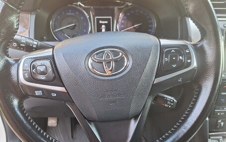Toyota Camry, 2016 год, 2 400 000 рублей, 19 фотография