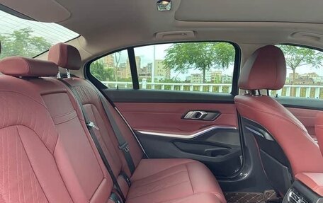BMW 3 серия, 2022 год, 2 702 500 рублей, 20 фотография