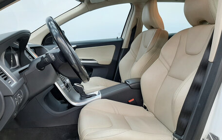 Volvo XC60 II, 2017 год, 2 490 000 рублей, 10 фотография