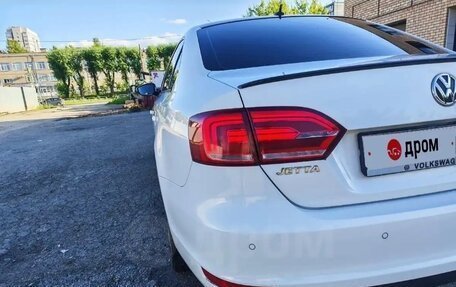 Volkswagen Jetta VI, 2014 год, 9 фотография