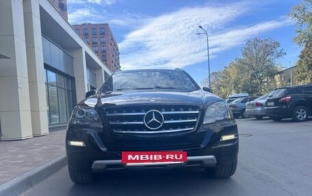 Mercedes-Benz M-Класс, 2011 год, 1 500 000 рублей, 4 фотография