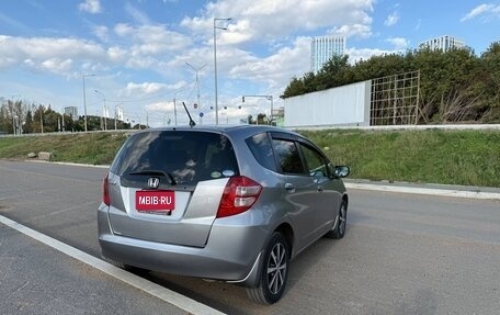 Honda Fit III, 2009 год, 850 000 рублей, 6 фотография