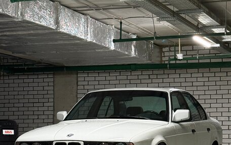 BMW 5 серия, 1991 год, 330 000 рублей, 3 фотография