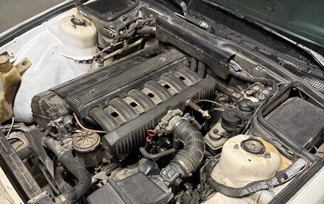 BMW 5 серия, 1991 год, 330 000 рублей, 13 фотография